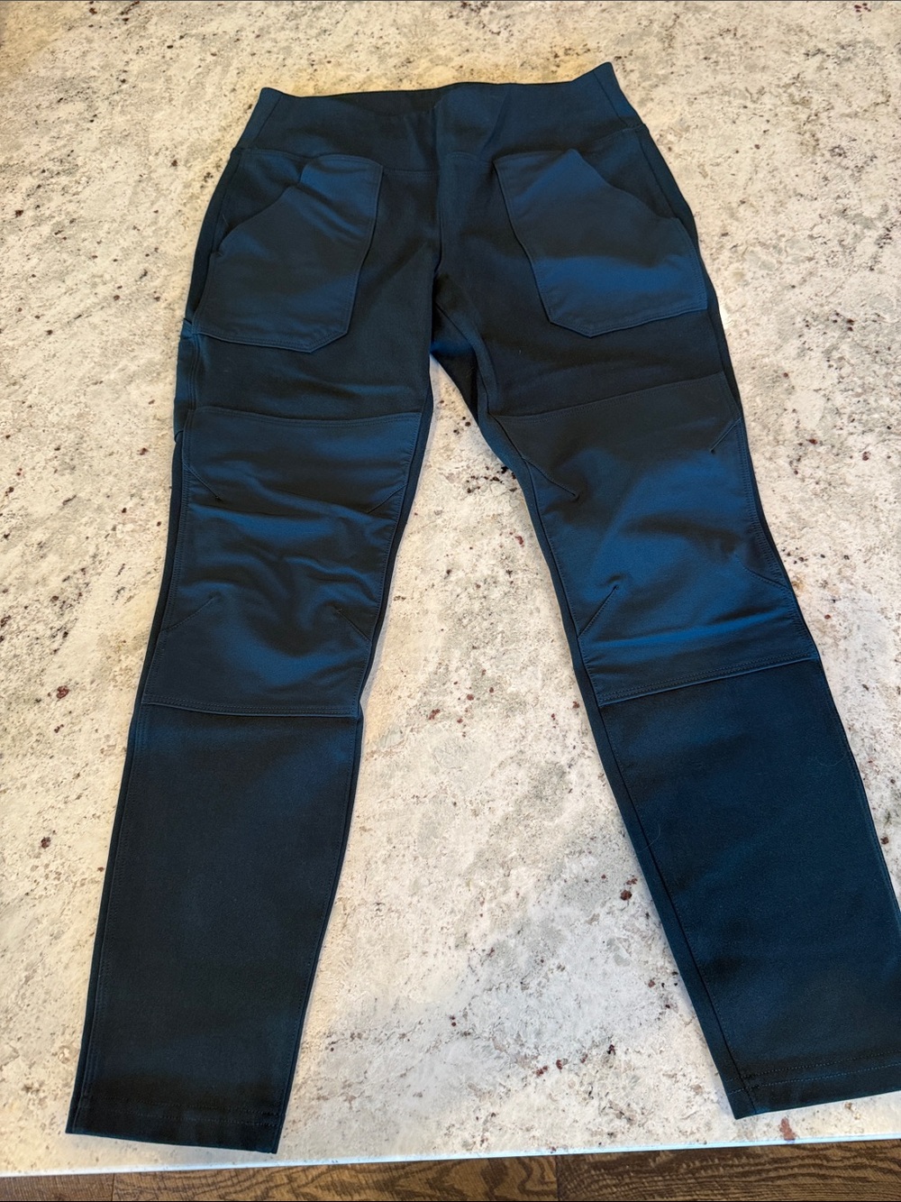 Women’s Carhartt Navy Utility Pants - Size 4/6 short